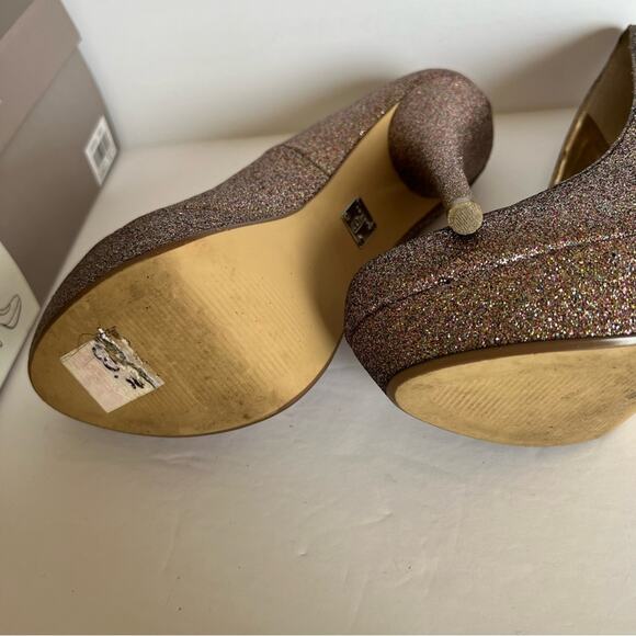 Bakers Glitter Heels Size 7M Multicolor Pumps - Picture 6 of 11